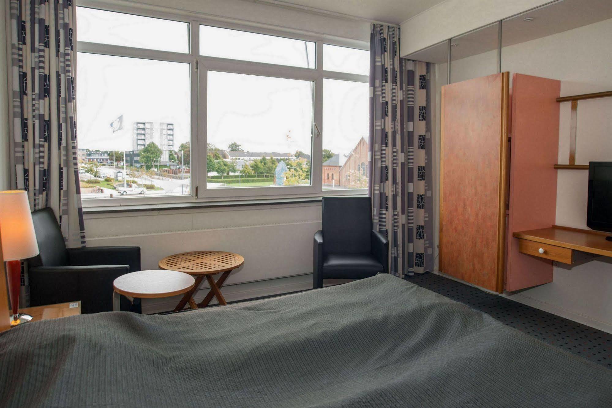 Hotel Medi Ikast Kültér fotó